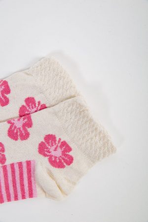 Носки женские 151R020 цвет Молочно-розовый 2