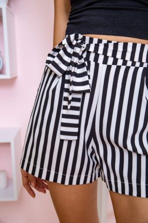 Шорты жен.172R008-1 цвет Бело-черный 5